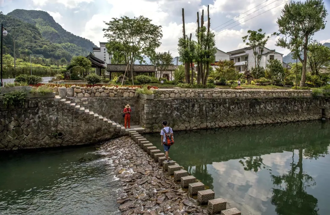 1c5277d70b8e93fdf08f7e2775a61386-sz_622392