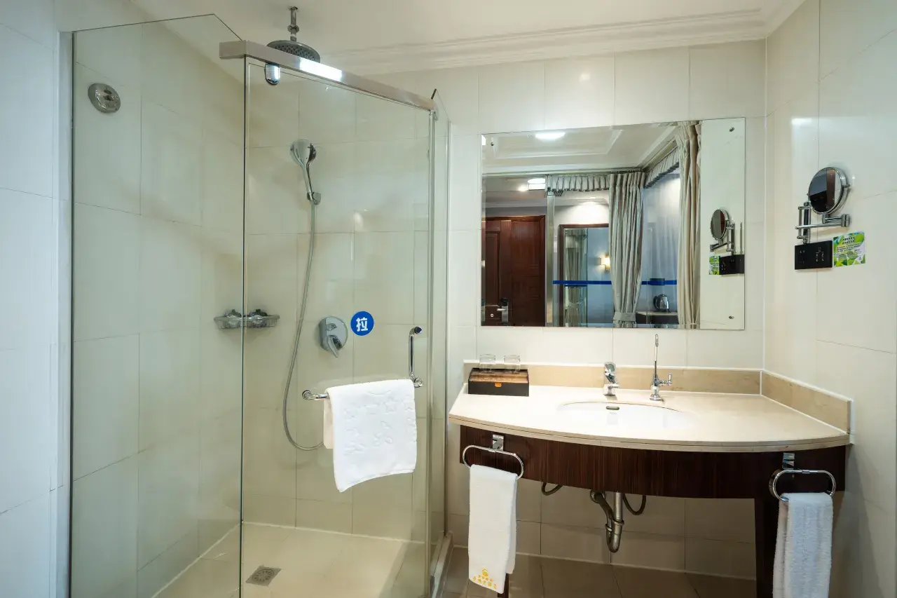 1mc0612000cfa2b1jB07E_W_1280_853_R5