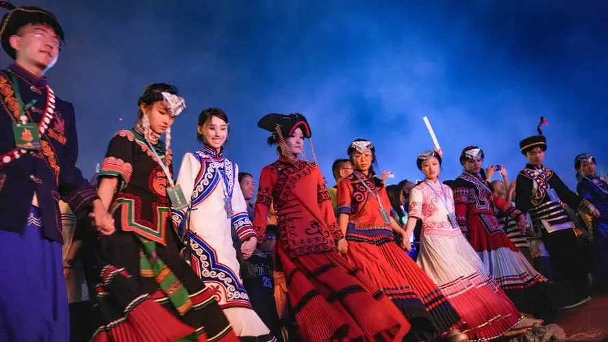 22b25276fbcea449cbe8c6efe83b0cdd-sz_79718-1