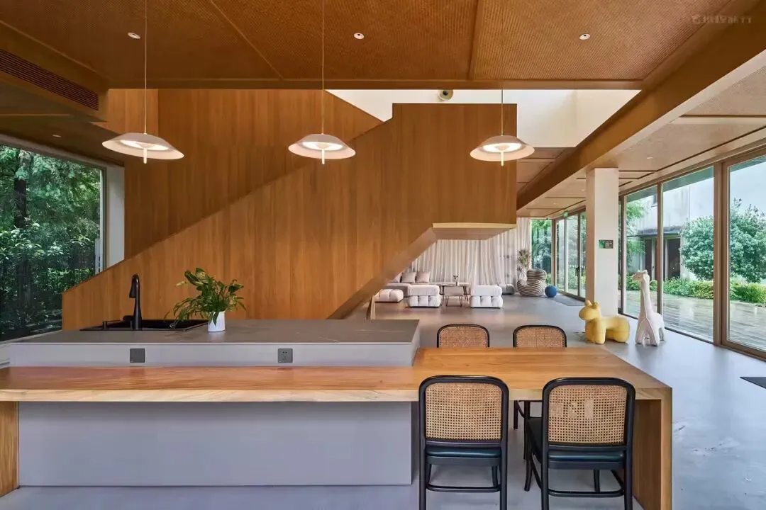 32e91172d6146b4ed36c5d6d24fd7588-sz_110900