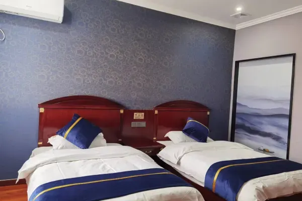 4cef7f208c5864c8d17a500dfa2f09a7-sz_381492-1