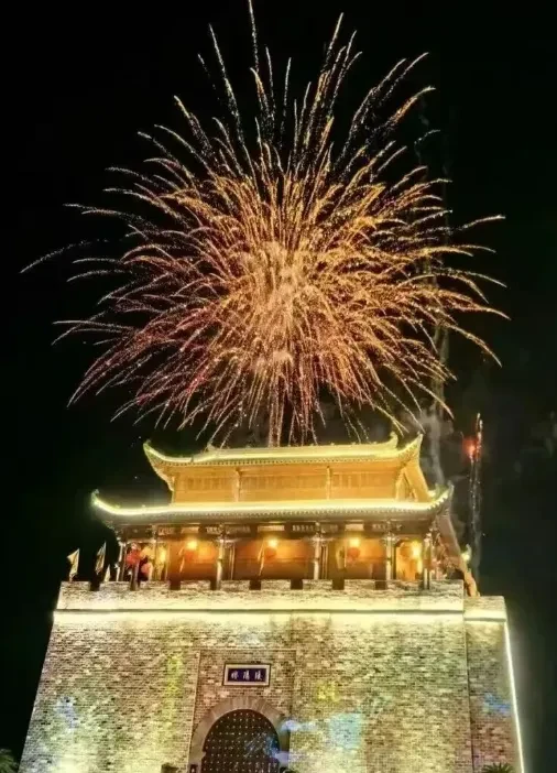 4cf960eca382024e7ab571805b476981-sz_703440