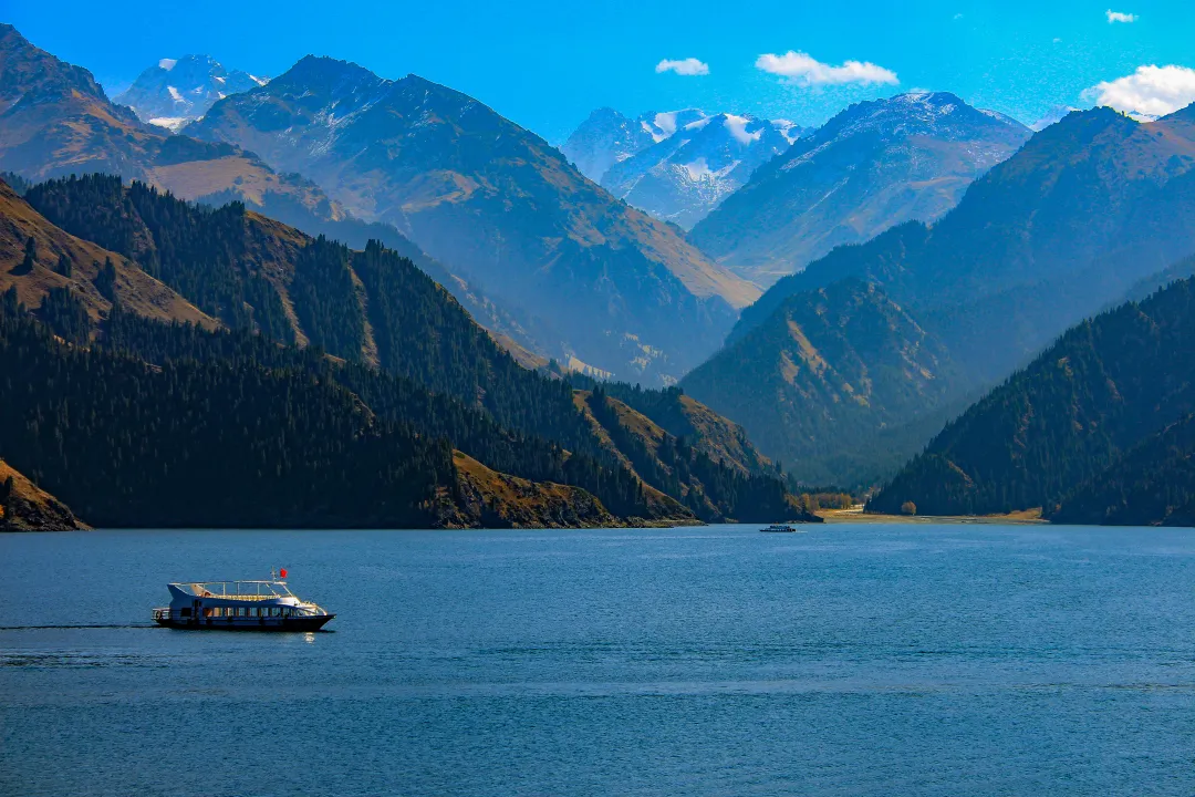 ✨【上海自组满疆红】高标9晚五星南北疆全景环游三卧18日✨