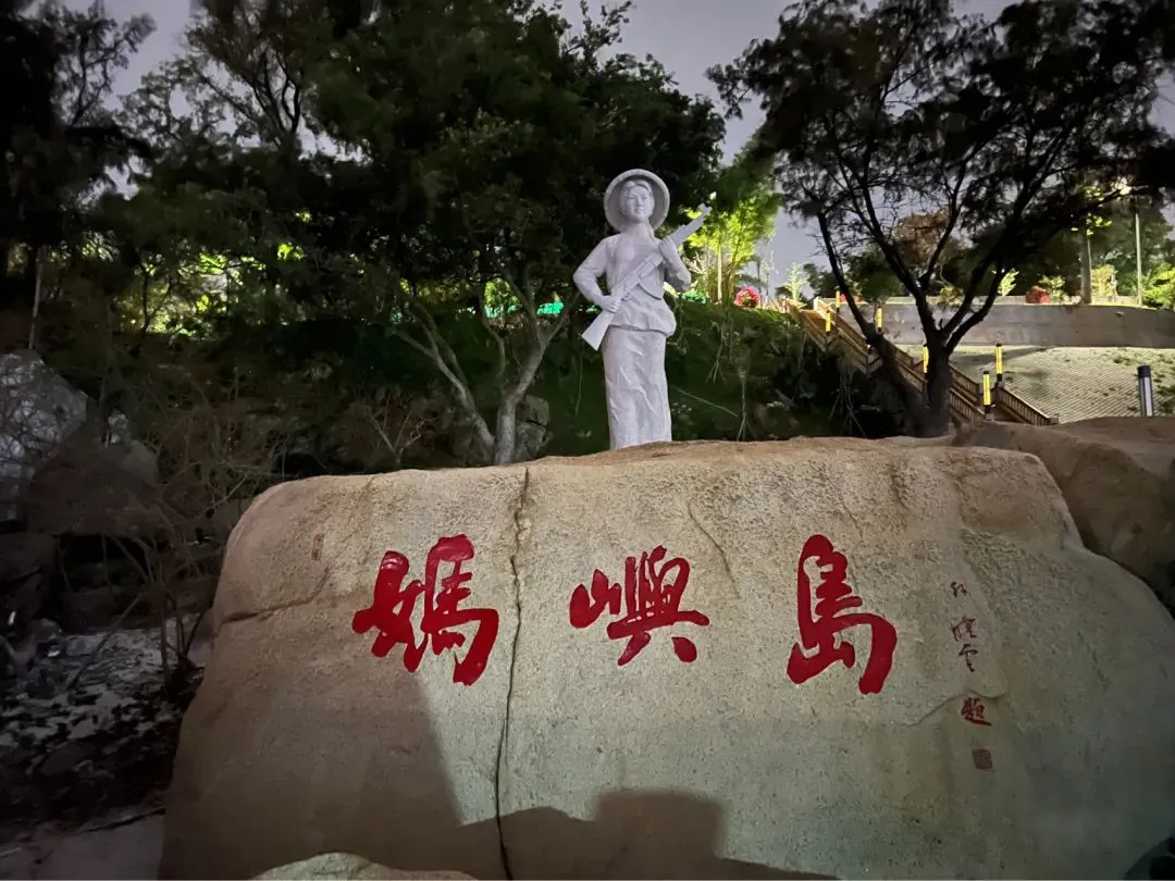 4db6e57a17bcd02b79159e58374ddb12-sz_448387