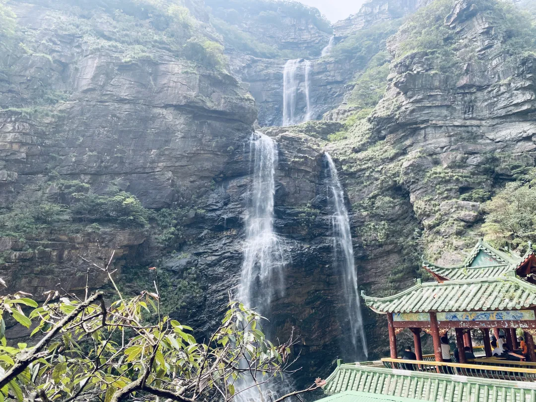 5123086bdb4e288b657548f0234915b0-sz_5935752-1