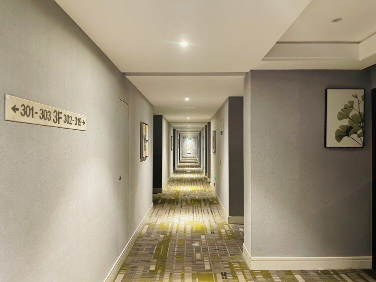 52hoRtTVglj119GESK6DMKjRlggU_7nV