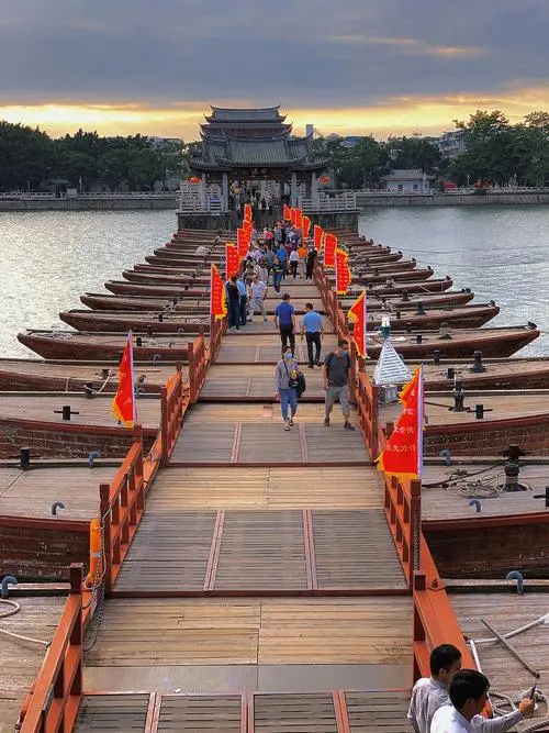 5c264b2e6161f1ca837a077534b5b272-sz_77324