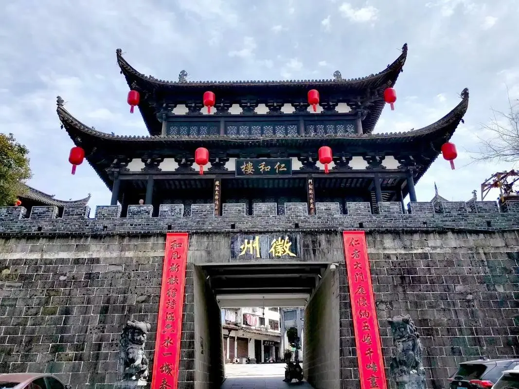 5d049829f6da250f15cd43b71ca26448-sz_178737