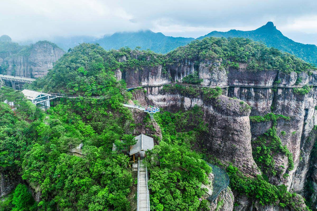 5d6e483e3ba79d0f1f381b51129f9805-sz_327541