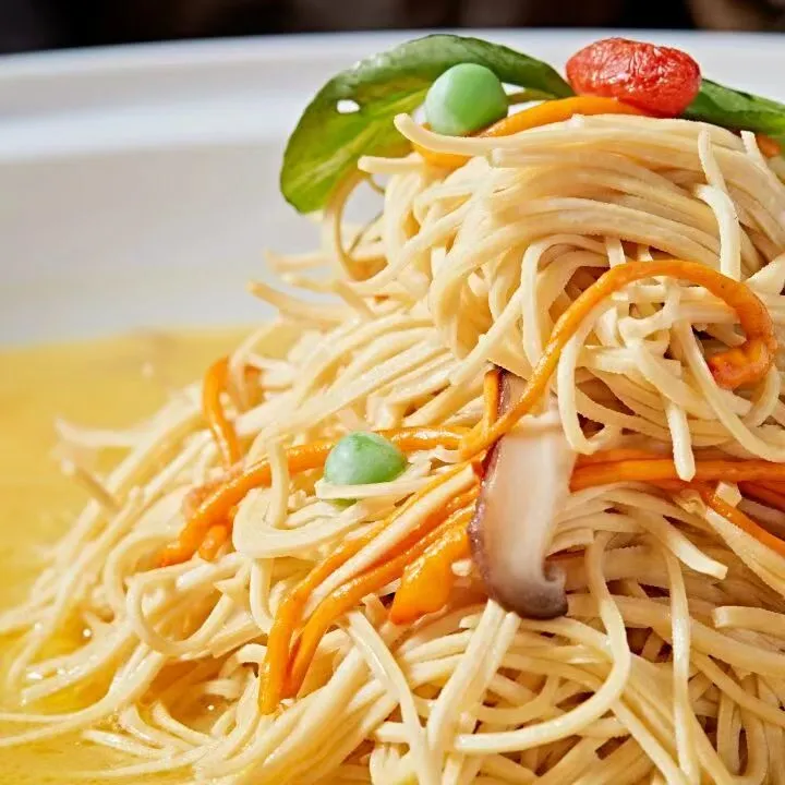 613dd3fa4d41e705ae27d8d2b48621d4-sz_81692