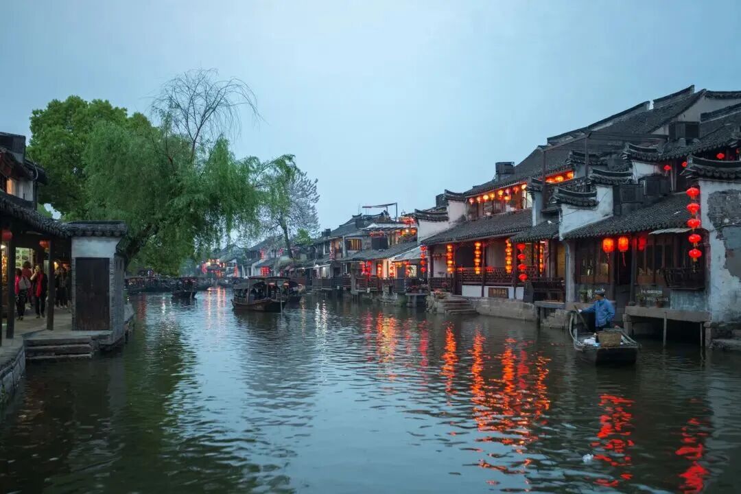 濮院限时爆款~2人起订！奢享嘉兴5钻大巴往返四日599元 【嘉兴清池温泉酒店】含餐3早6正，免费棋牌、K歌 赠送价值108元温泉票！