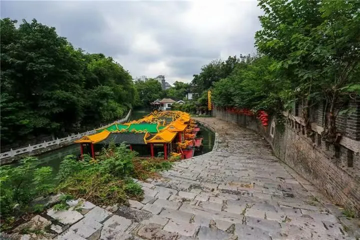 69f53c85e1f41880474414171a695cb4-sz_82958