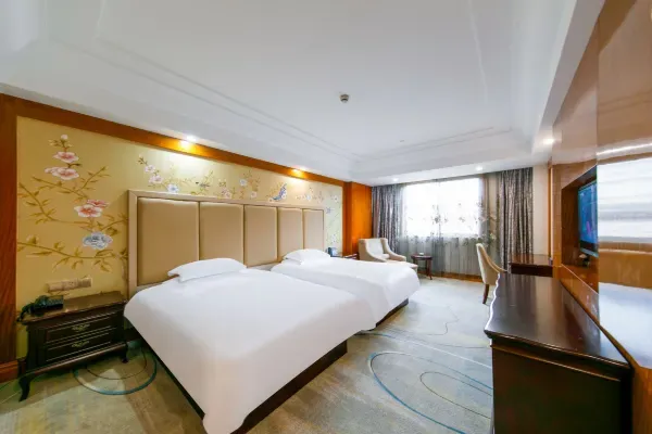 6bdb2320f82ec1ab923242f37bf619fe-sz_369692