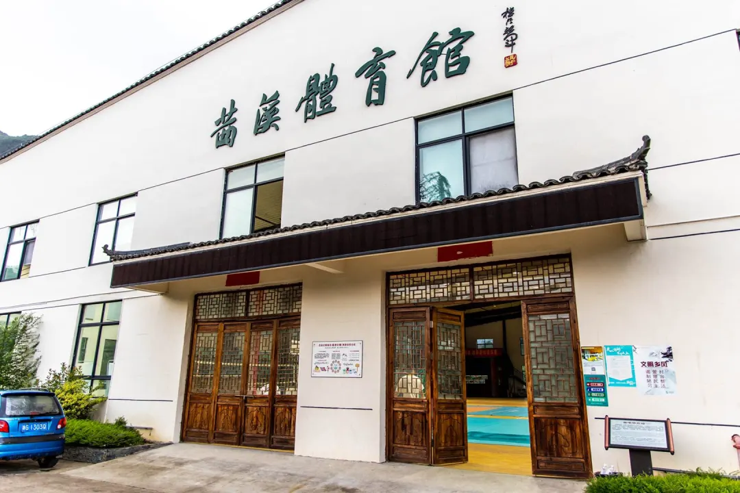 6c4d27aba50f60015b4060153a2e5c83-sz_250297