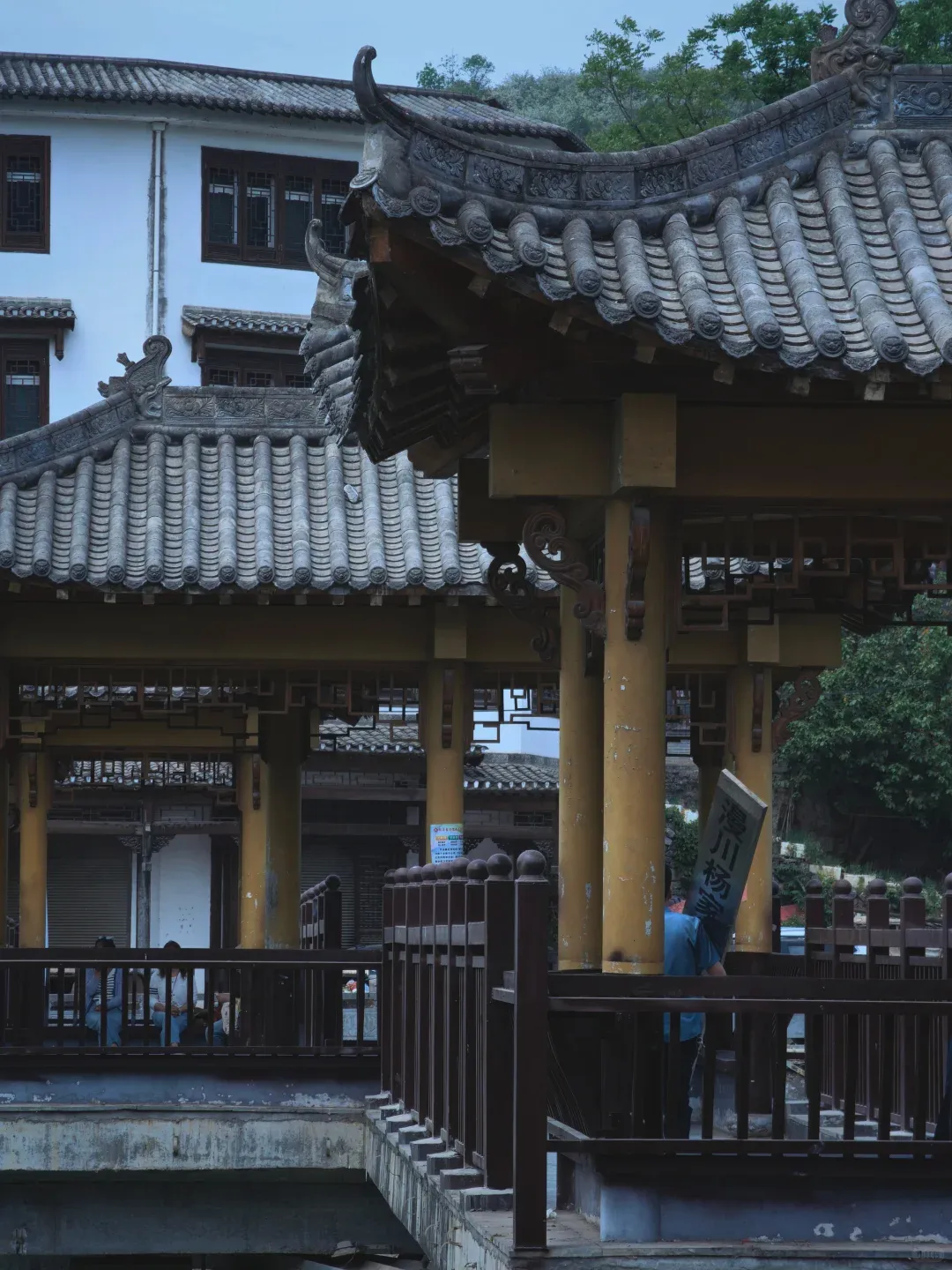 7569d8deab293c57c3109622adc70654-sz_1948780