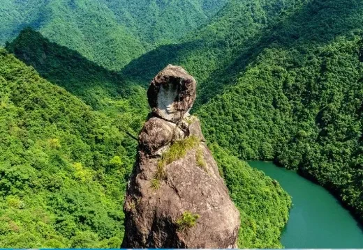 7c7be637fa39135aa99a0107abce61a7-sz_588556