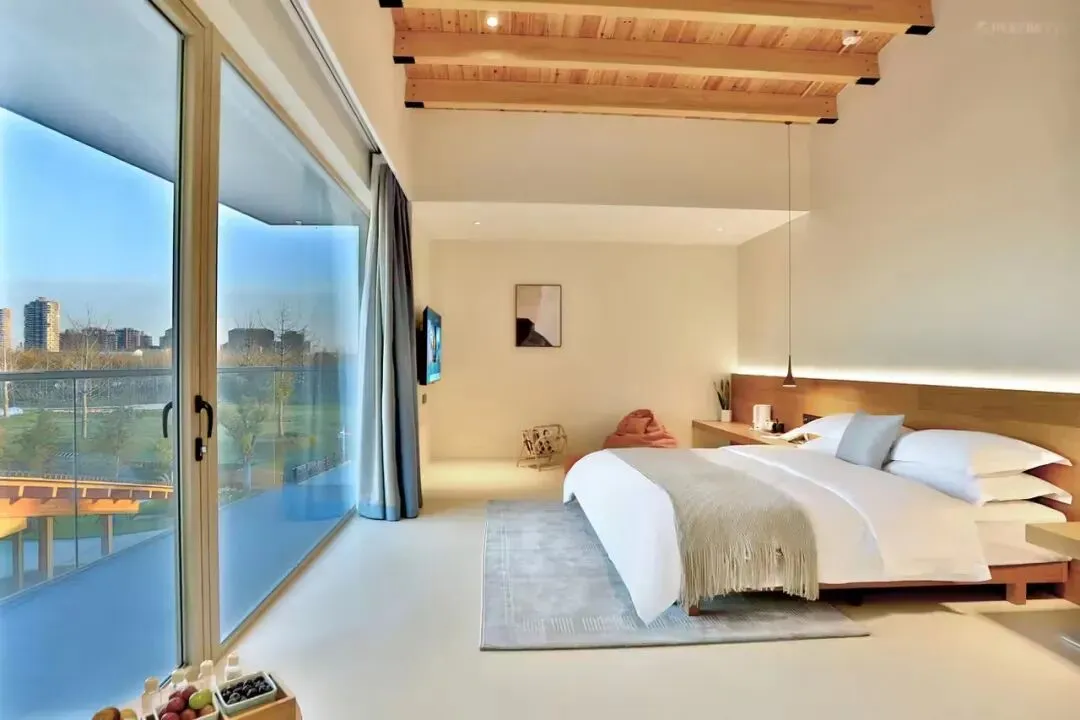 888139e8b2a94a87cc32a4c4fd1c6c99-sz_77381