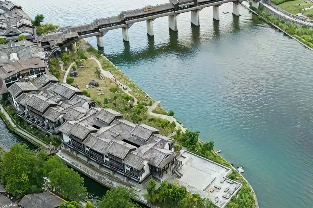 8e8a3005f2ccd9af77395dd1f6a727b3-sz_571469