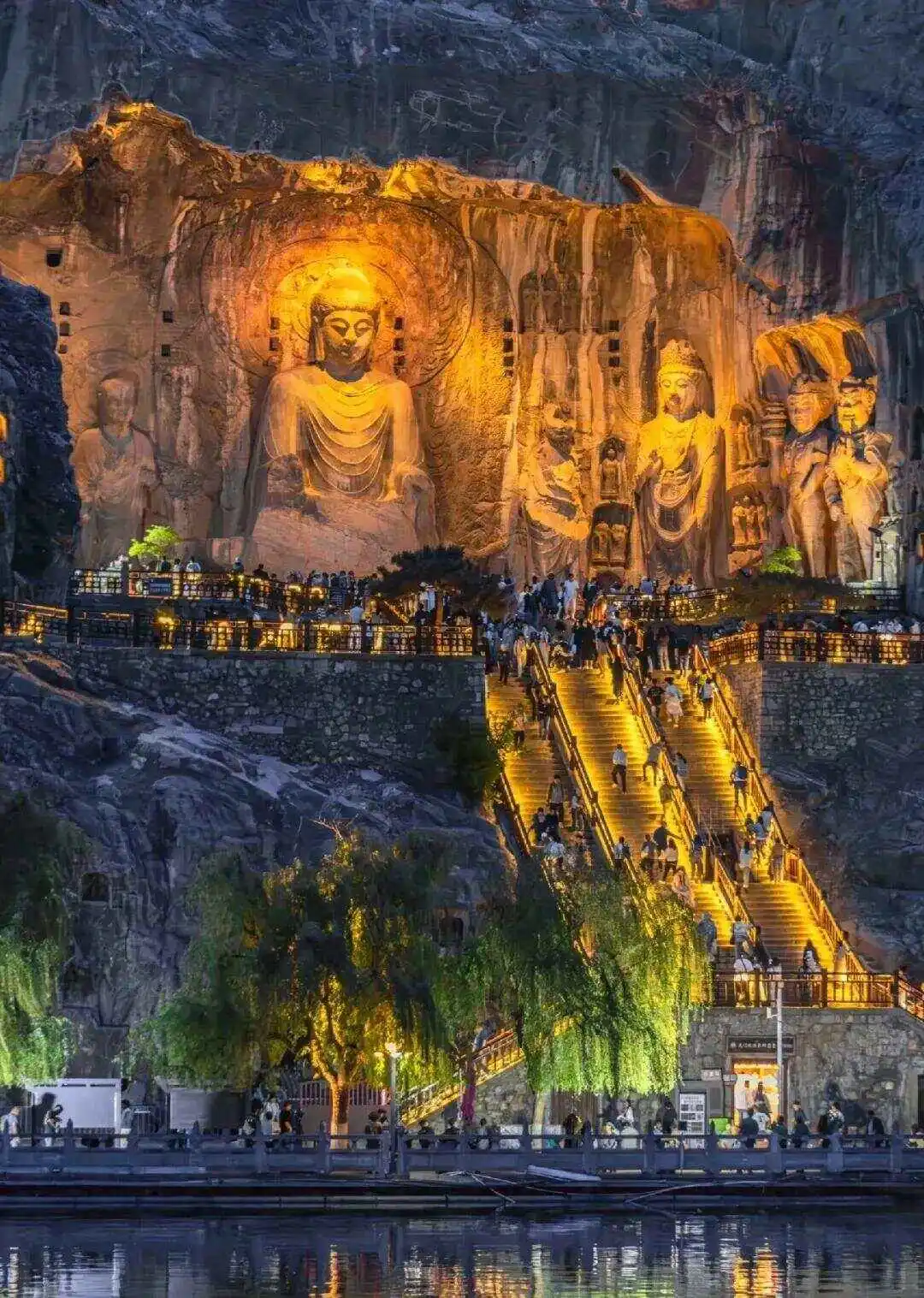 8f5f114183fd223bd9949cd1558c33a8-sz_226335