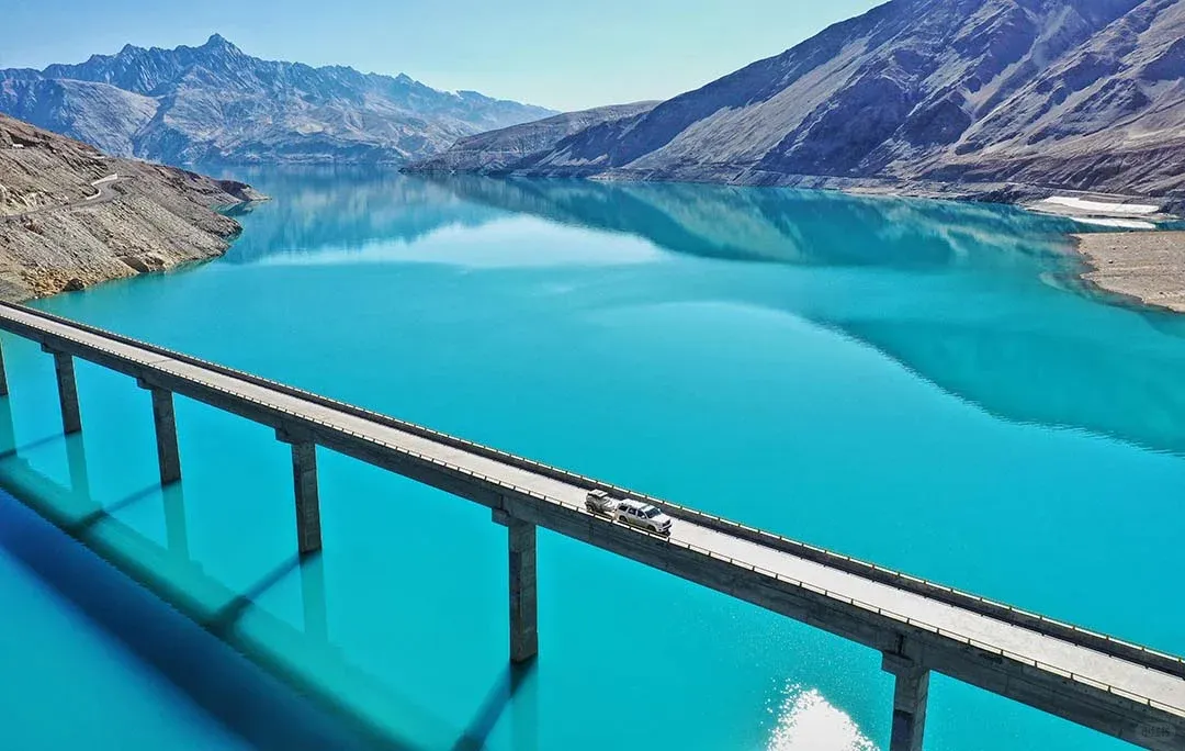 91876044829d85fd67003e2b73231be6-sz_1050724