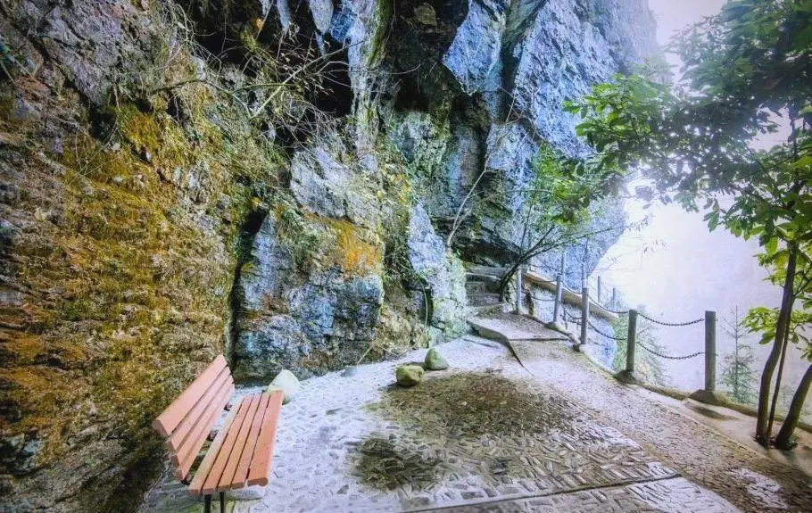 93abc0c71259e2f16328f0cca1836213-sz_162124