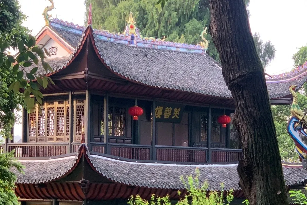 95c5708d7746429e1439d29d40de1521-sz_615091