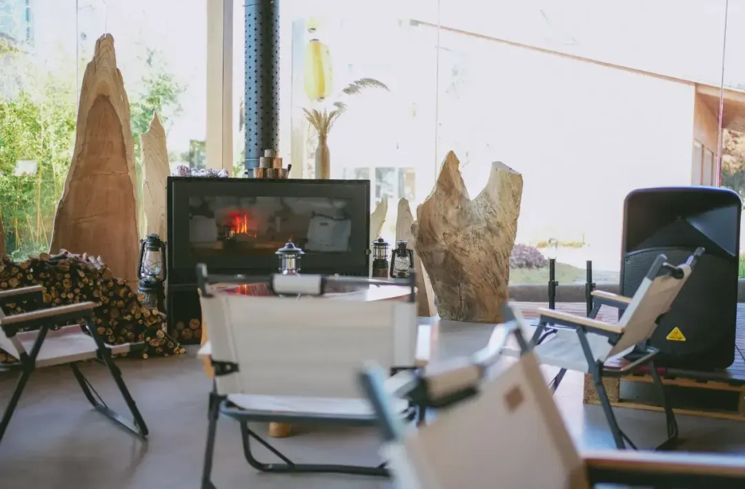 9aca88fa5b871328cf842ded9184f895-sz_799677