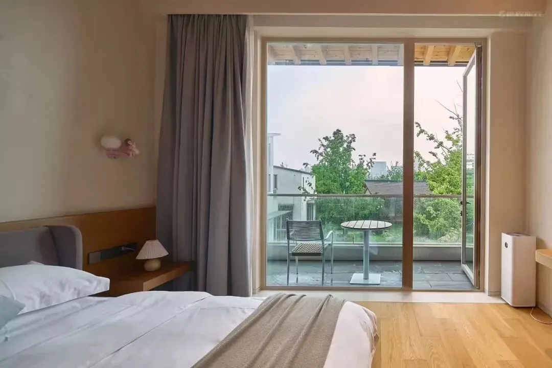 9b80daaad149582fc4f6f906beb9f192-sz_86561