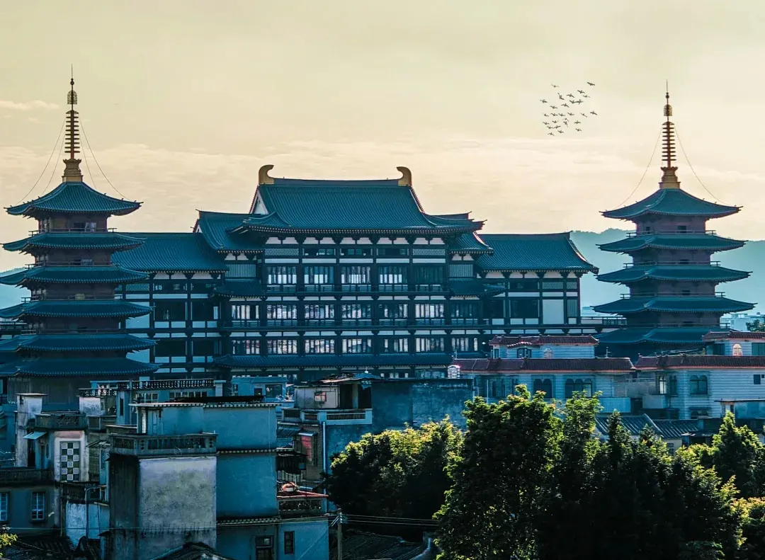 a08b5af0c037858da570c395a20b5352-sz_302130