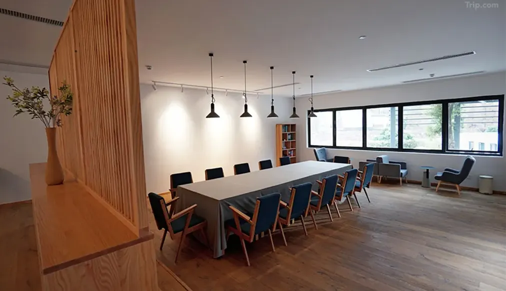 a45a04625504a35472912fb2005fee07-sz_791849