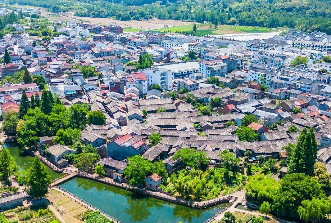 a8ca15833cc662d1517111bda91d571b-sz_258276