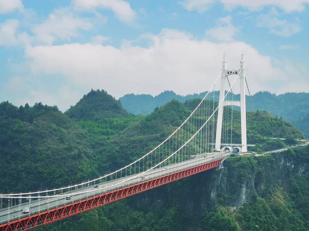 b1e96c1644d980decd060b2ce971804d-sz_629213