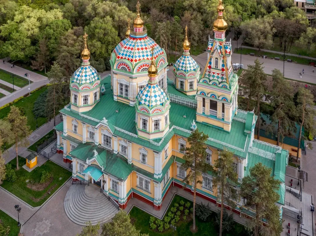 b3d4b540f55343fc116bac1fc1a92d72-sz_620469