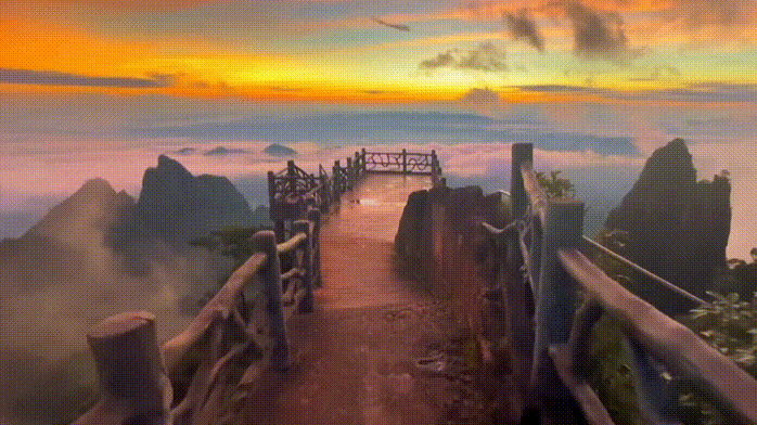 【畅游郴州1999起】2+1头等舱100%真纯玩◆上海自组◆4晚网评4钻酒店◆·100%真纯玩·东江湖-莽山五指峰-高椅岭-仰天湖大草原-长卷-瓦窑坪-九龙水寨竹筏-裕后街-东洲岛-高椅岭-小东江团体双航拍