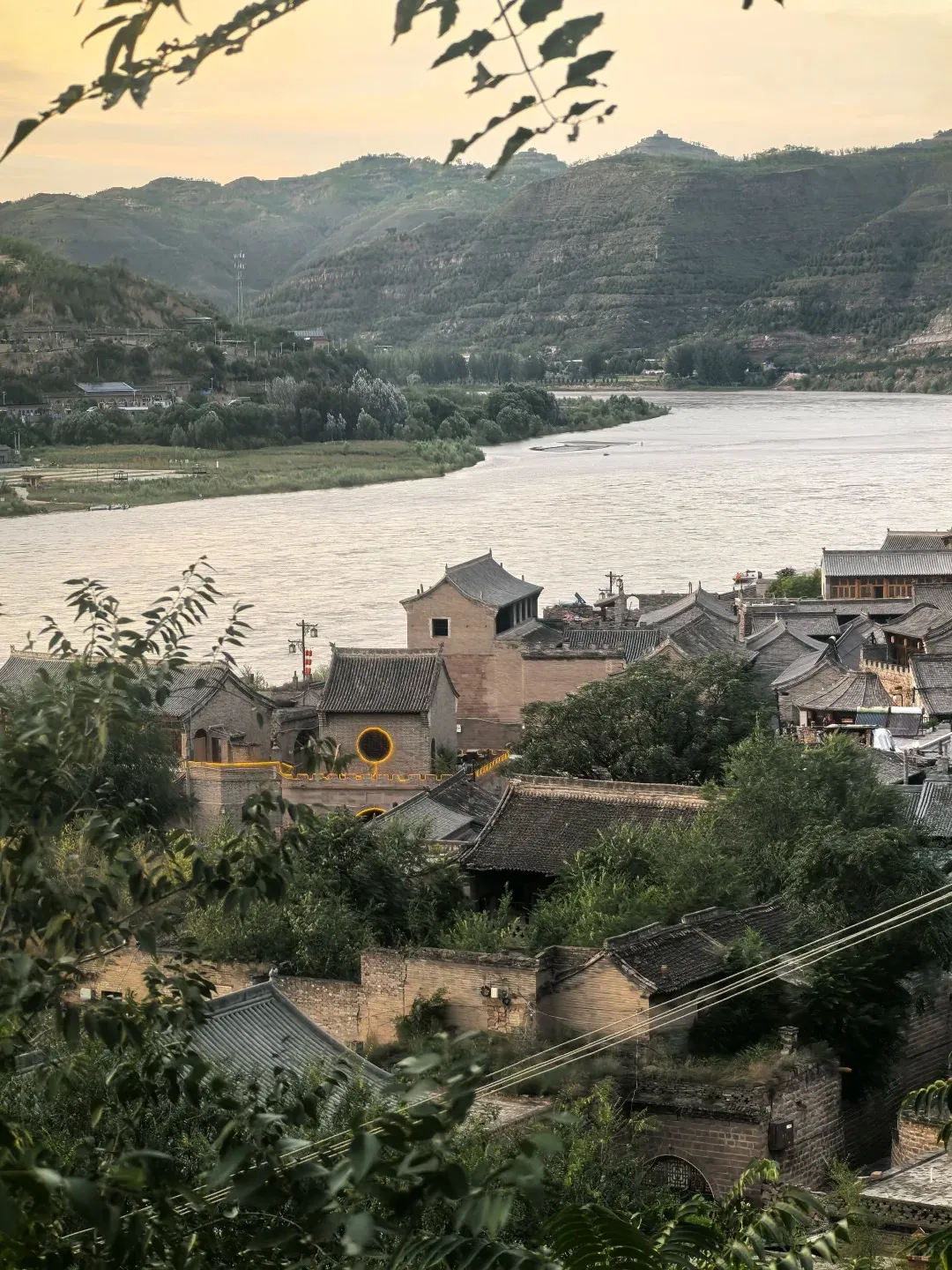 ca069458ba7cab1bf53c806435fcb8a1-sz_547030