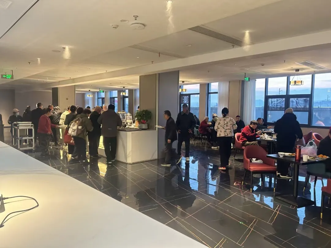 e29459d3197fececae494943fdd1402a-sz_1861624