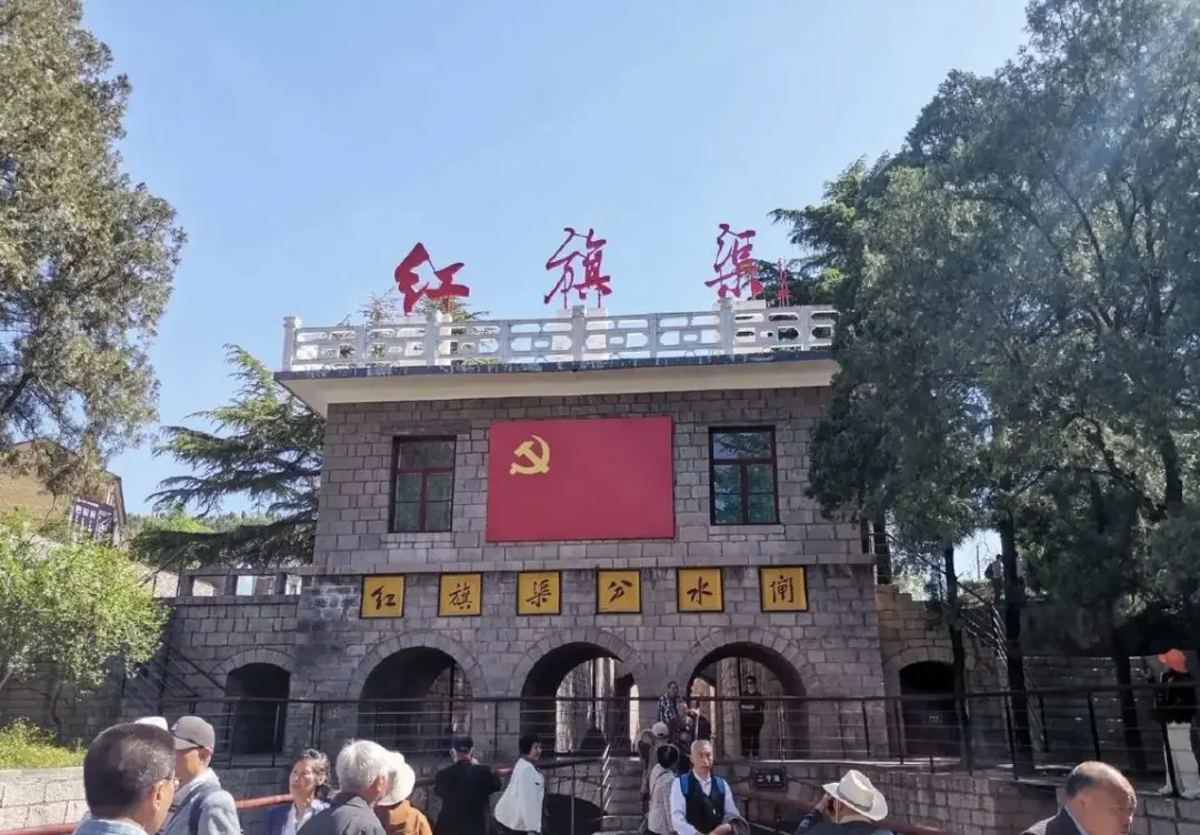 e42be45c7406c897bbbd47aa40fc3a2f-sz_166106