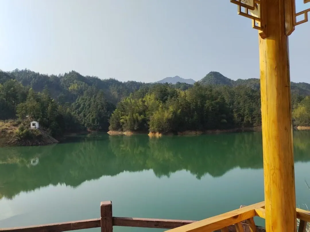 e63830daefa15642b731ddb8c470f805-sz_116329