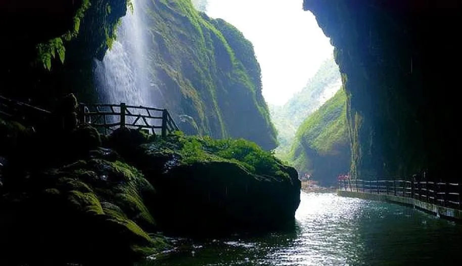 e8f5ef99530c98f8cd4ce5f73fc83541-sz_159434