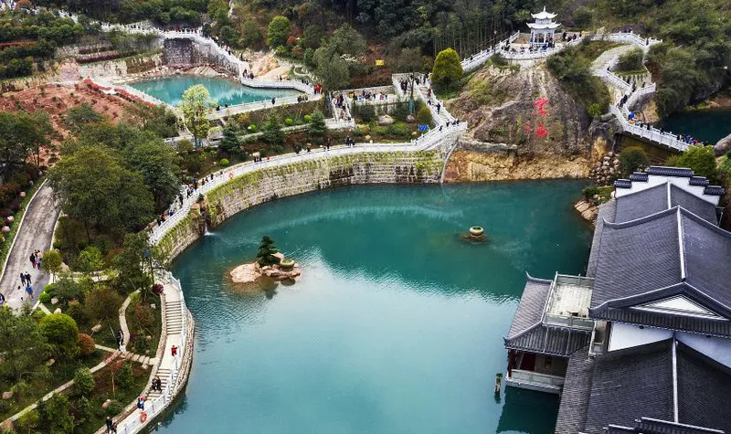 ef16149a60db572ffb97838838ddd7e5-sz_186679