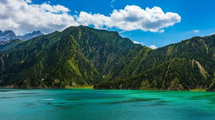 Y5东航直飞✔独库一整天南北疆双飞12日❤独库公路中段+南段○100%纯玩无自费○秒杀特价7999起，抢到就是赚到！