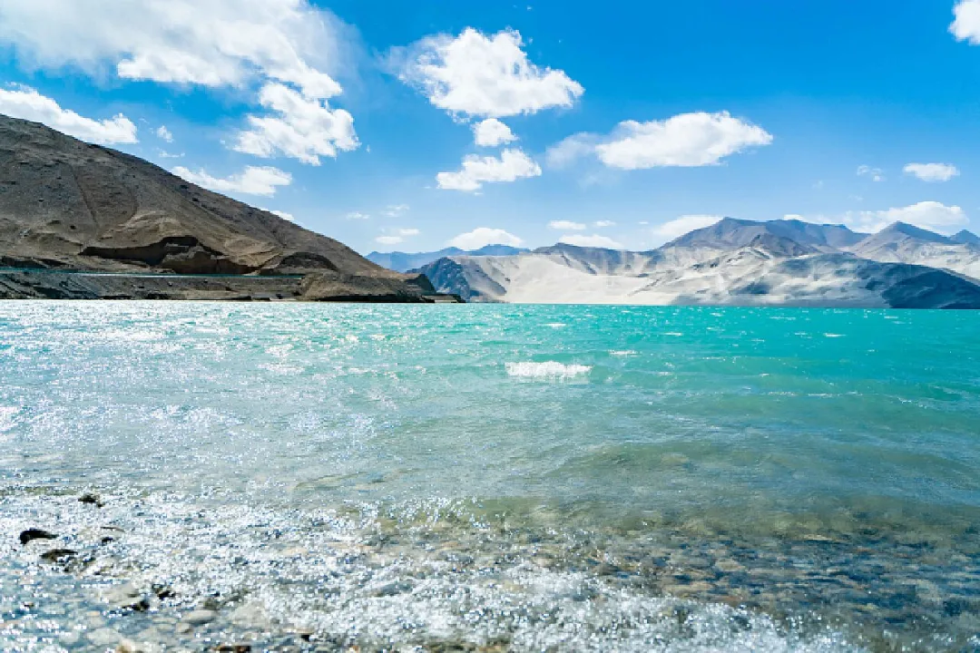 f0d0c14626bb4c01e70882ca61a1b38d-sz_361751