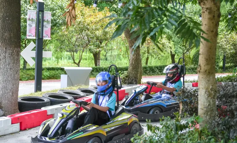 f1a8805b434ddde9e7760a92b65bad36-sz_895696