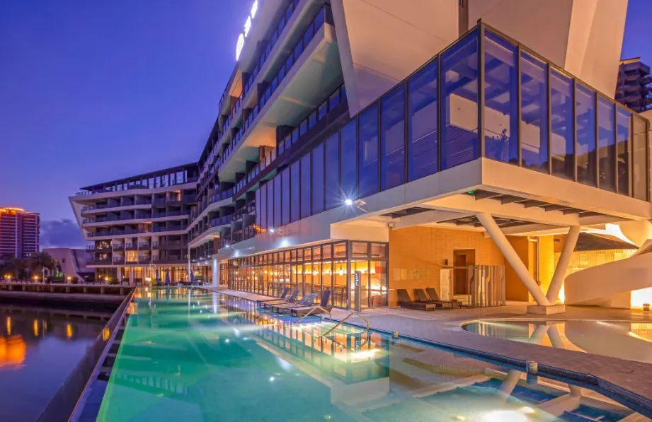 f425917f54ab10c232b95553c7285f1c-sz_1348109