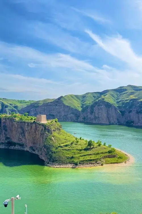 【重回晋陕-摄影线路双飞8日】❤3580元/人❤2＋1用车❤黄河入晋第一湾❤碛口古镇❤辉腾锡勒草原❤黄花沟❤梁家河❤延川乾坤湾❤波浪谷❤雨岔大峡谷❤万年冰洞❤