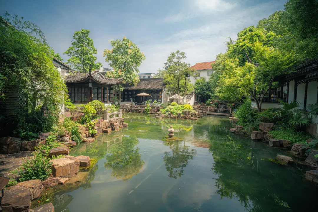 ff20844f88cff3274ee7849be8956e22-sz_4647856-1